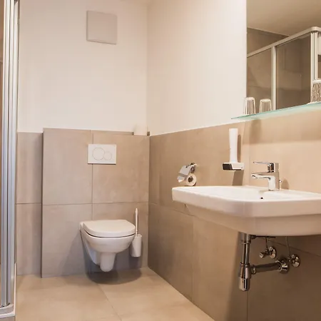 Attergauhof 3*