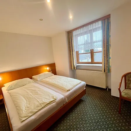 Attergauhof 3*
